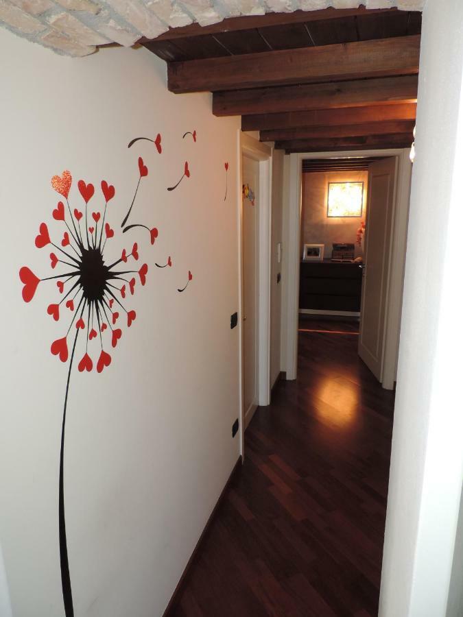 Feeling At Home - Varese Apartment Εξωτερικό φωτογραφία