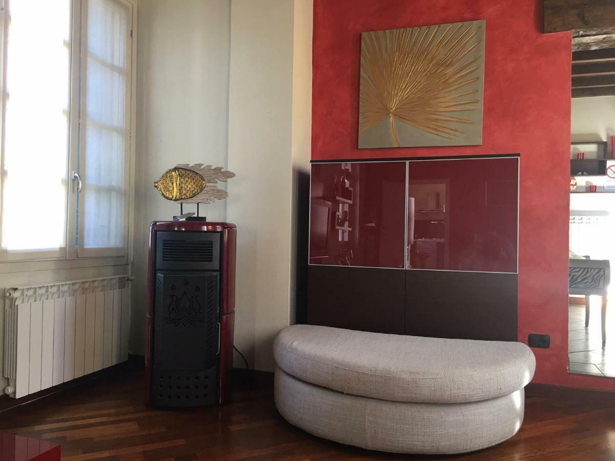 Feeling At Home - Varese Apartment Εξωτερικό φωτογραφία