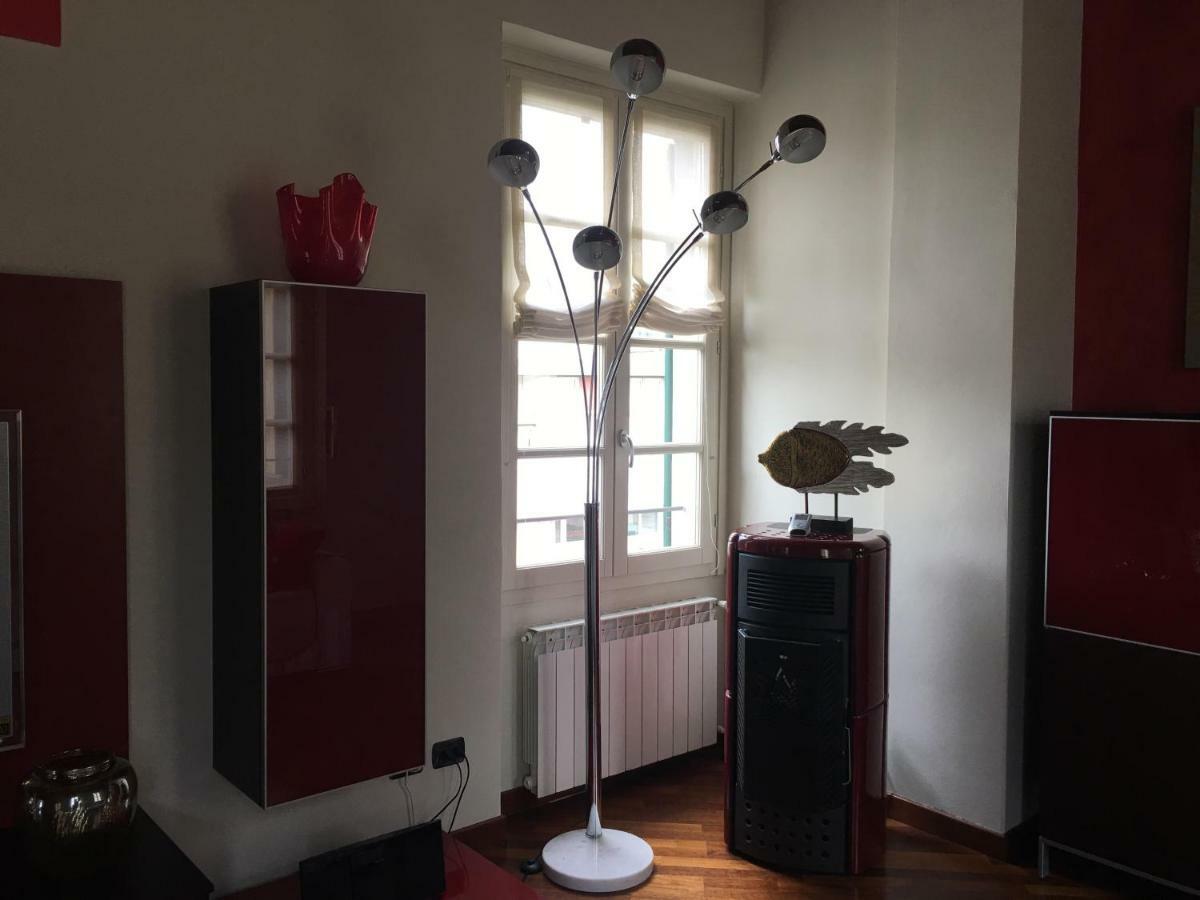 Feeling At Home - Varese Apartment Εξωτερικό φωτογραφία