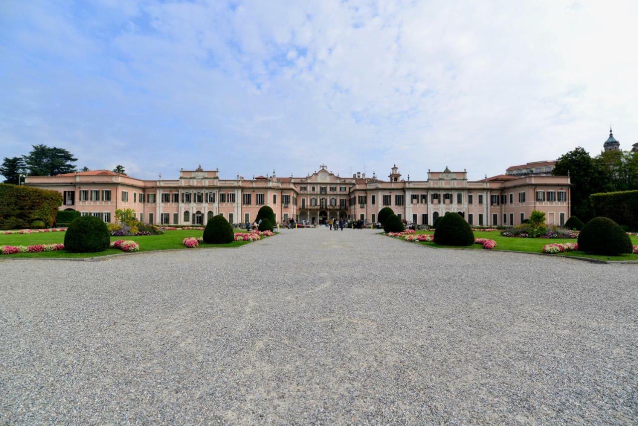 Feeling At Home - Varese Apartment Εξωτερικό φωτογραφία
